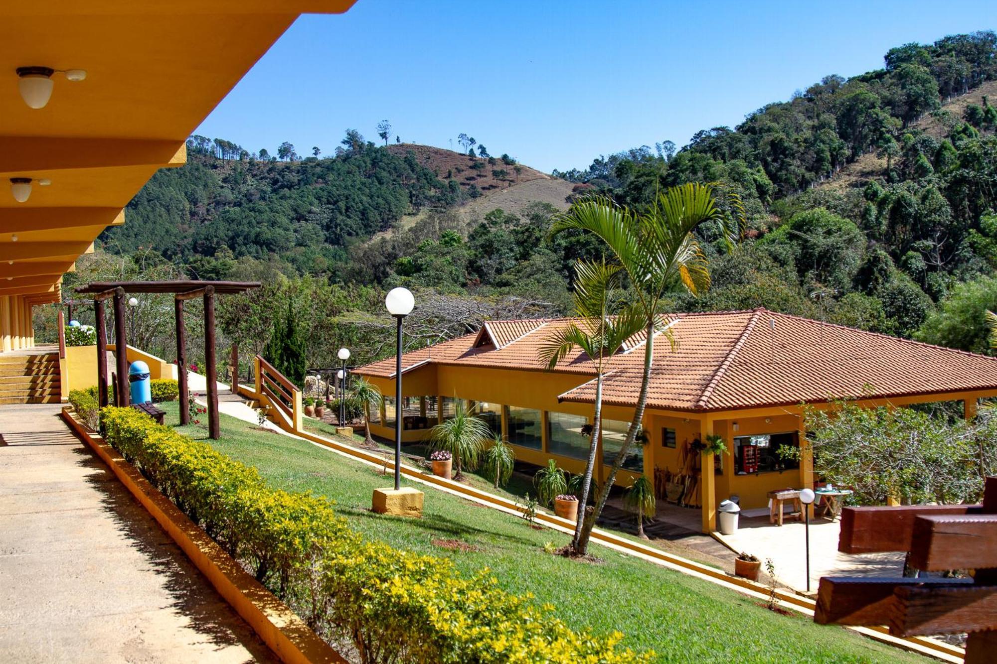 Hotel Fazenda Saint Nicolas Águas de Lindoia Exterior photo